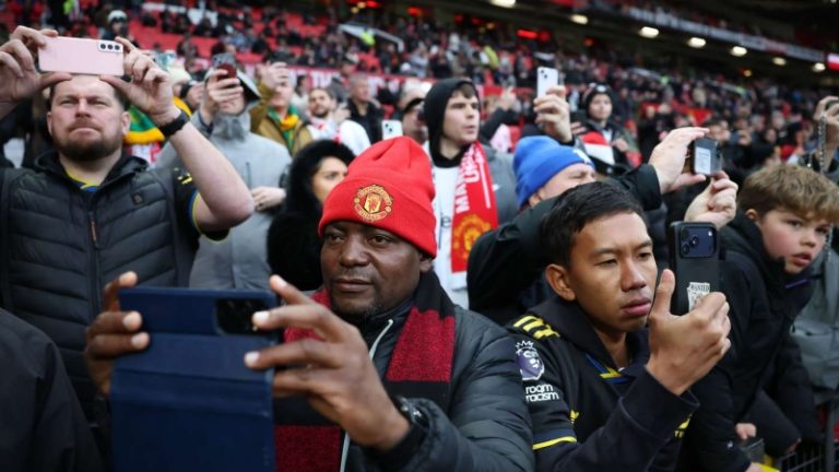 L’histoire complète du fan fou attendant une coupe historique