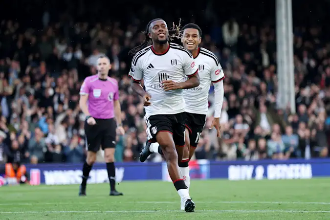 Fulham end winless run through Iwobi goal